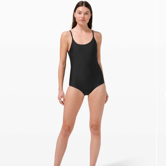 Lululemon Waterside One-Piece Medium Coverage - Picture 2 of 5